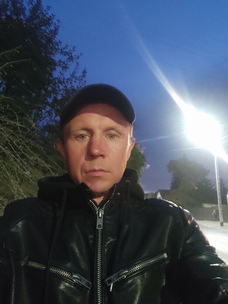 ���� 24220501 ������� �����, 43 ����, ���� ���������� � Warszawa