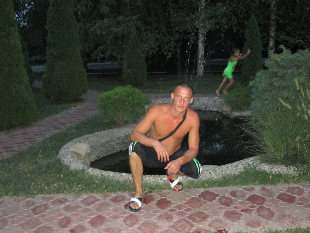  4731661  Vova, 41 ,    