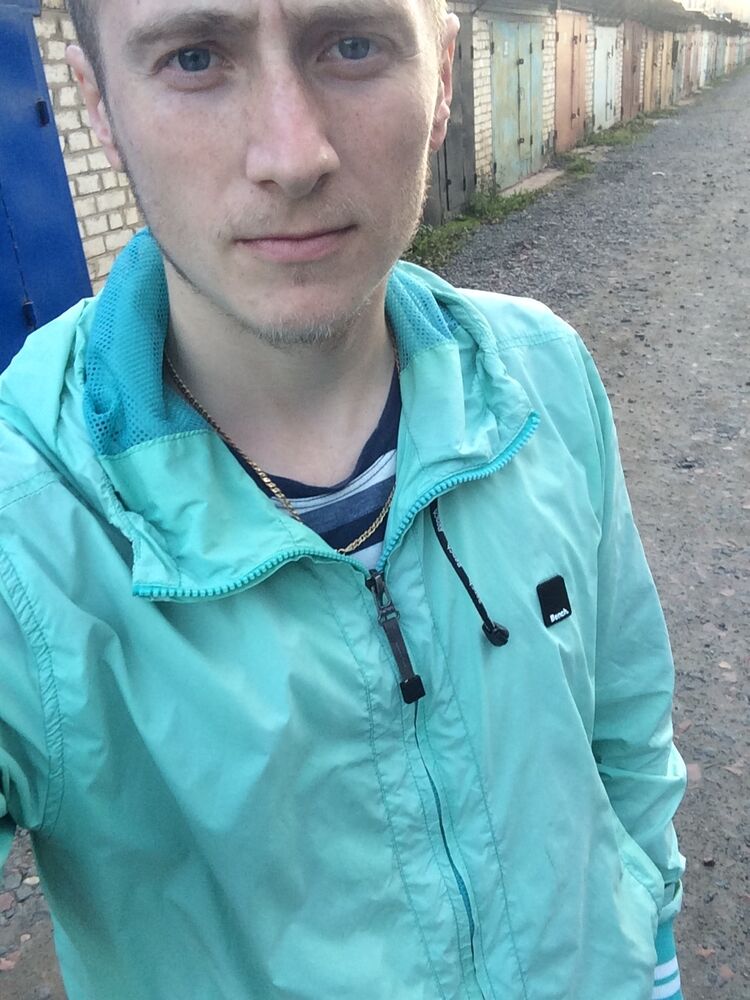  49183331  , 35 ,    