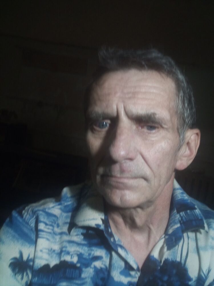  23244341  Vovan, 66 ,    