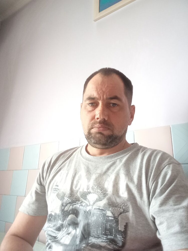  43719151  Torrr, 38 ,    