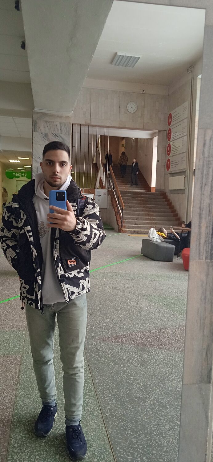  ,   Zean, 20 ,   ,   