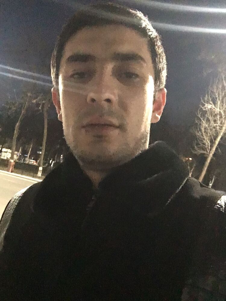  ,   Burxon, 32 ,   ,   , c 