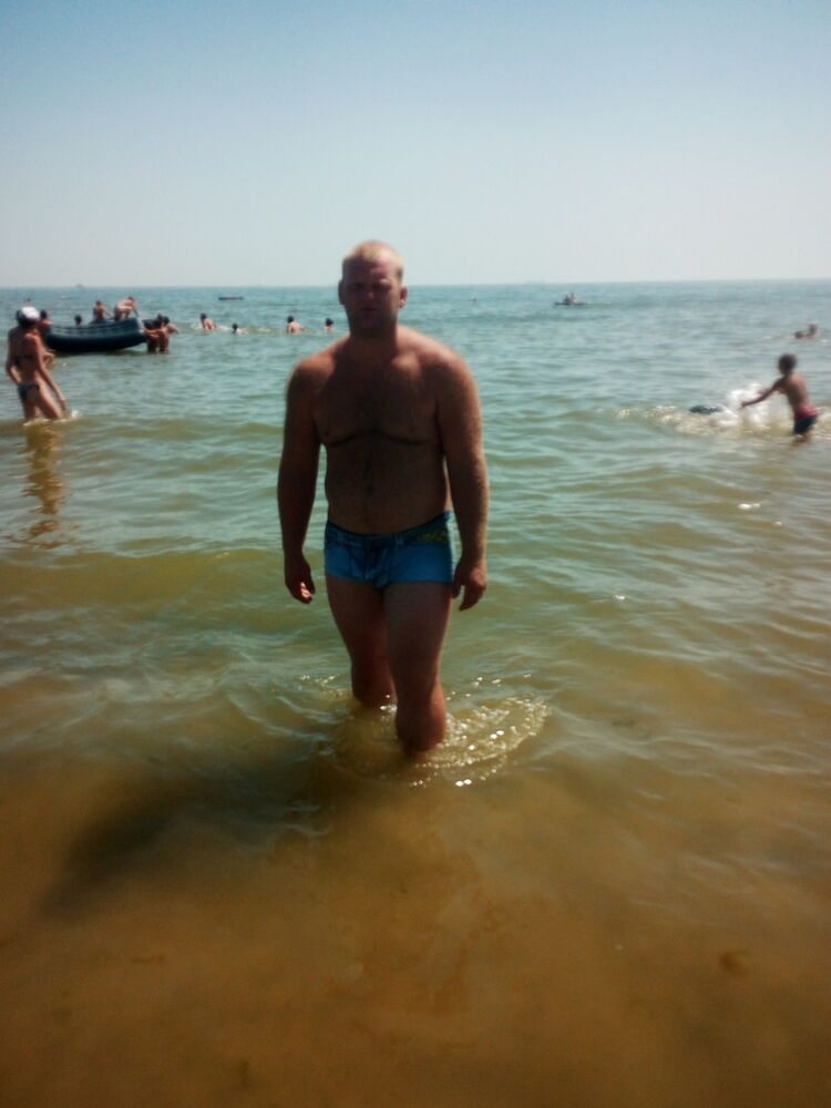  ,   Maks, 37 ,   ,   , c 