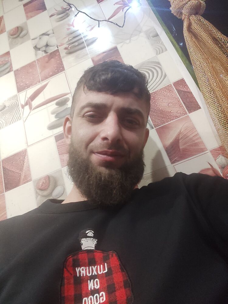  47630481  , 33 ,    