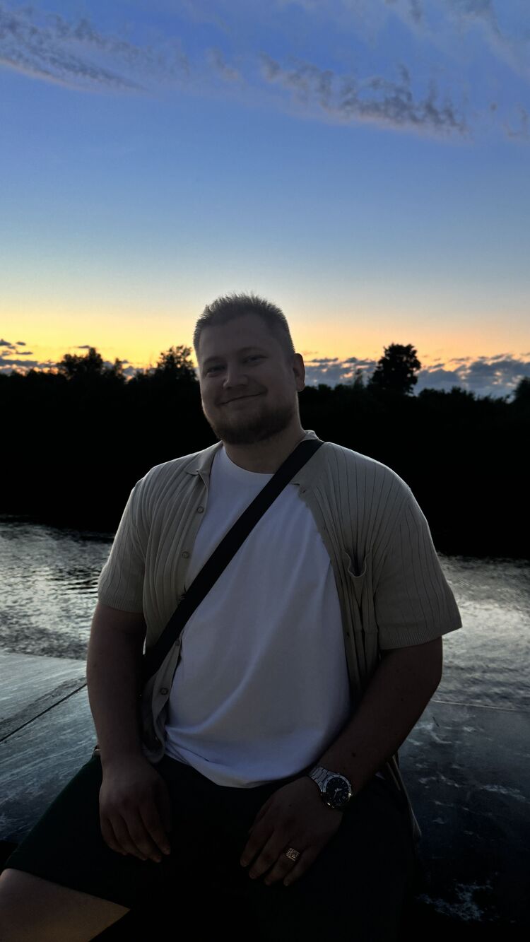  53835391  , 23 ,    -