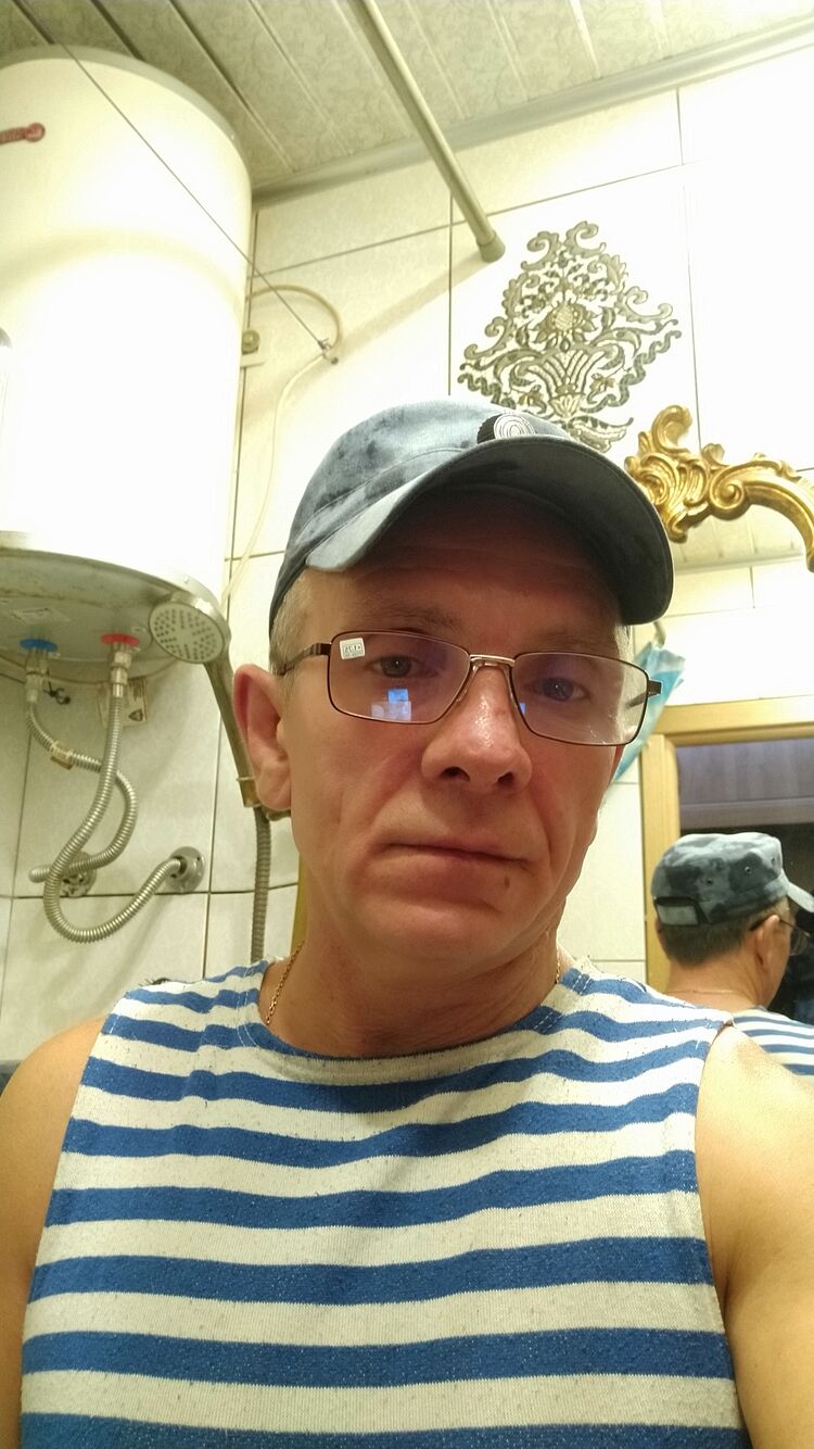  48704501  , 57 ,    