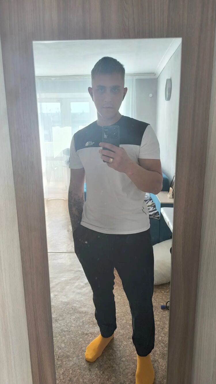  ,   Andrey, 27 ,   ,   