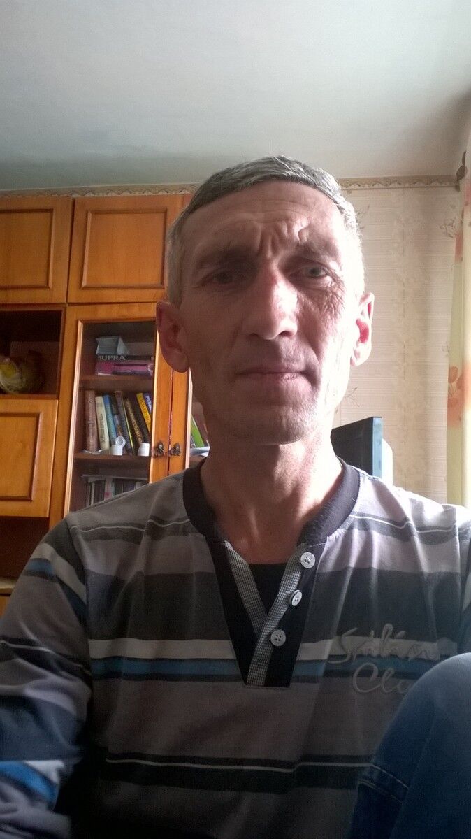  8973241  , 53 ,    -