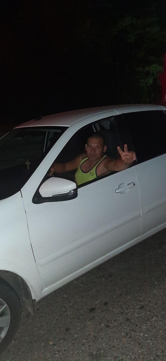  ,   Ivan, 41 ,   c 