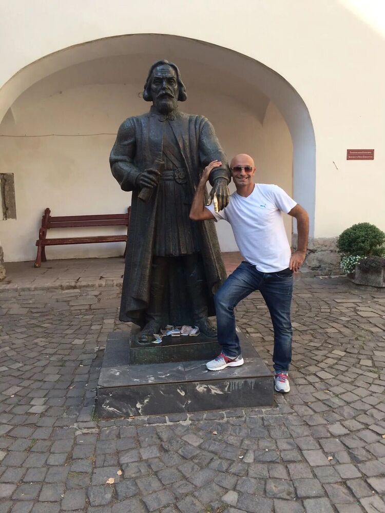 ���� 55953011 ������� Karacan, 42 ����, ���� ���������� � �����