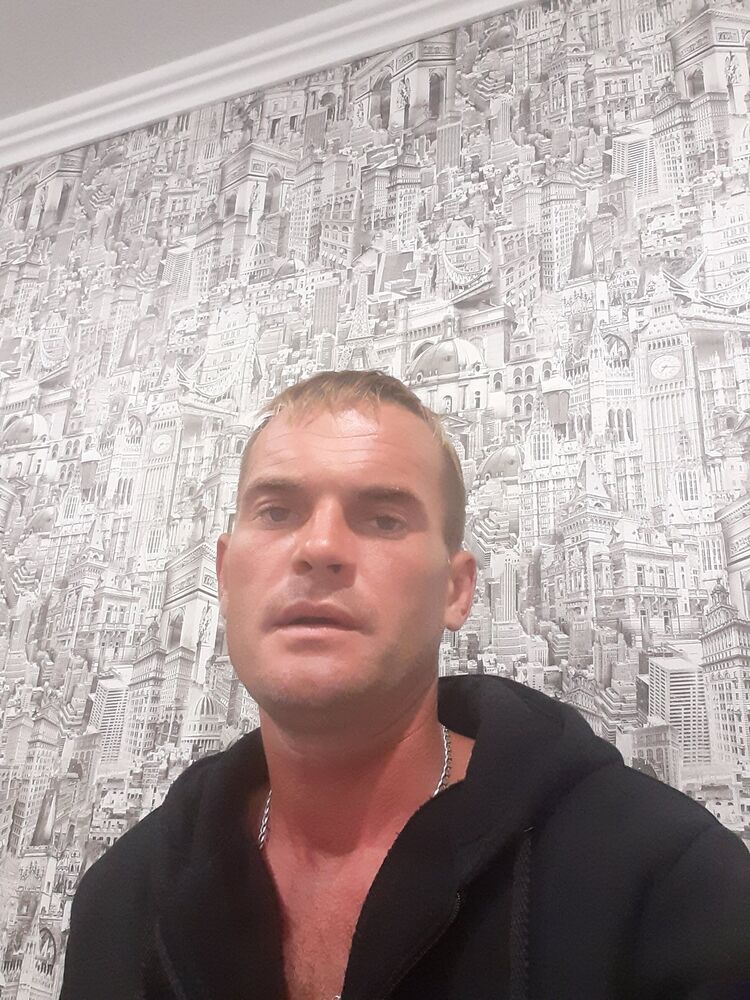  28510451  , 35 ,    