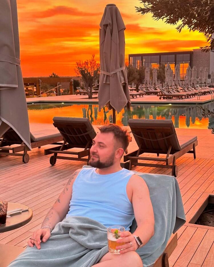  ,   , 29 ,   ,   