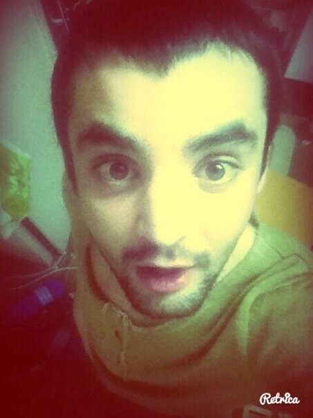 5798251  Mert, 32 ,    