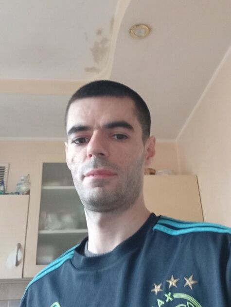  46490741  , 33 ,    