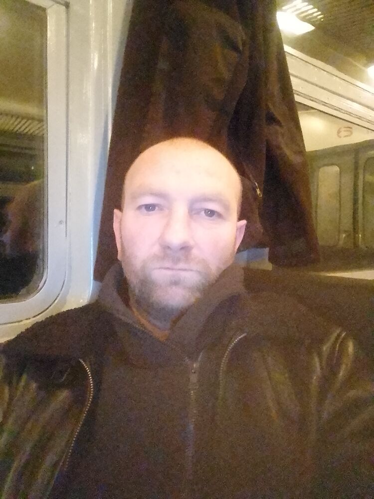  48042241  , 41 ,    