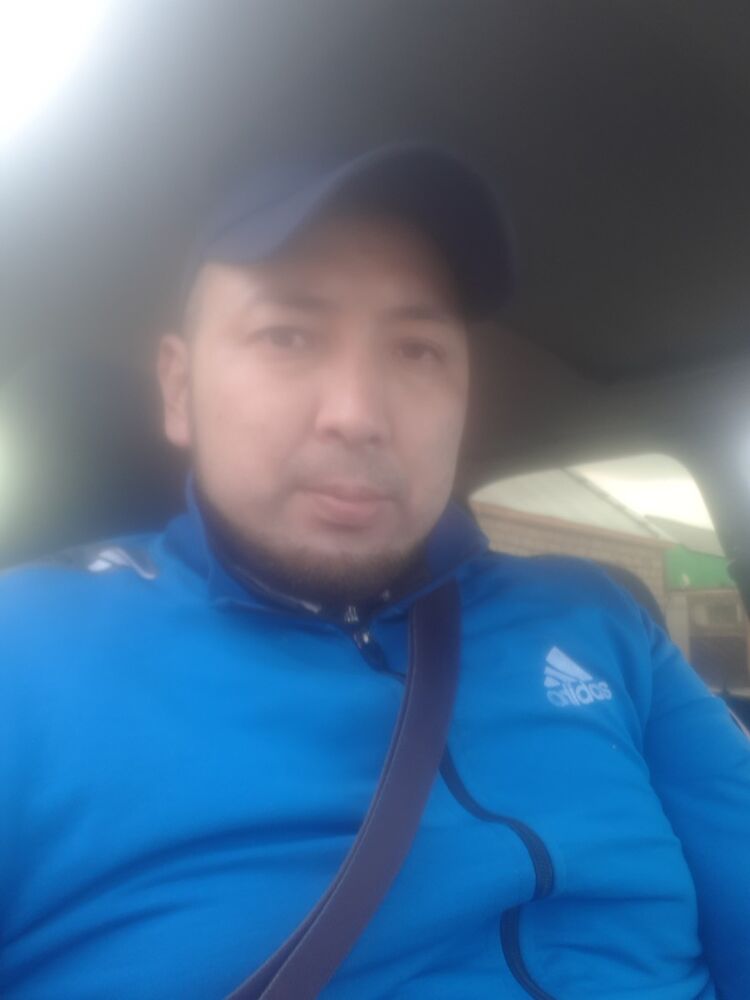  ,   Arman, 35 ,   