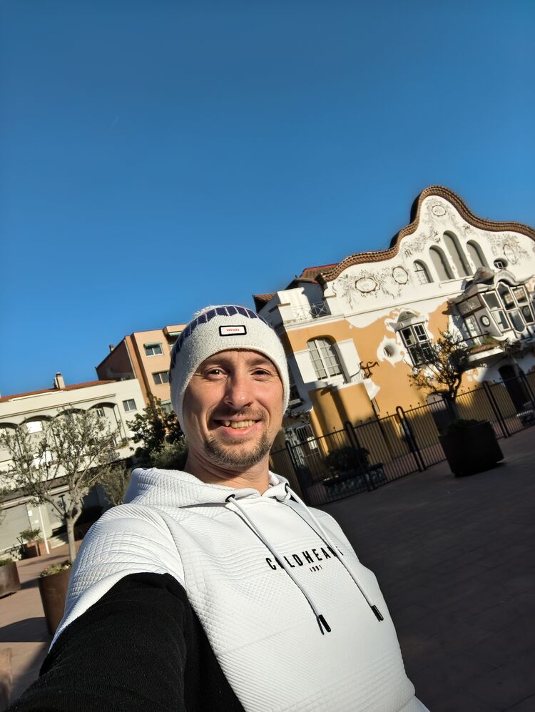  Sant Joan Despi,   , 37 ,   ,   