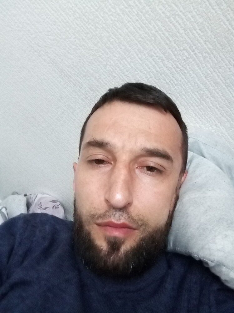  35570331  , 38 ,    -