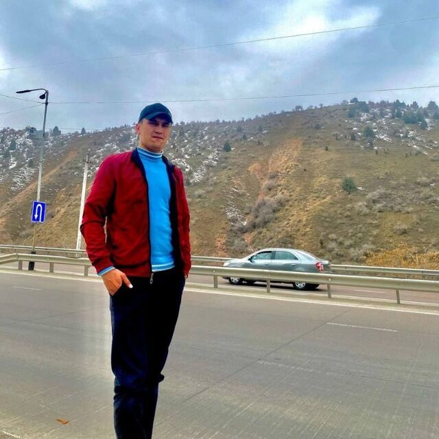  43862271  Hayrullo, 35 ,    