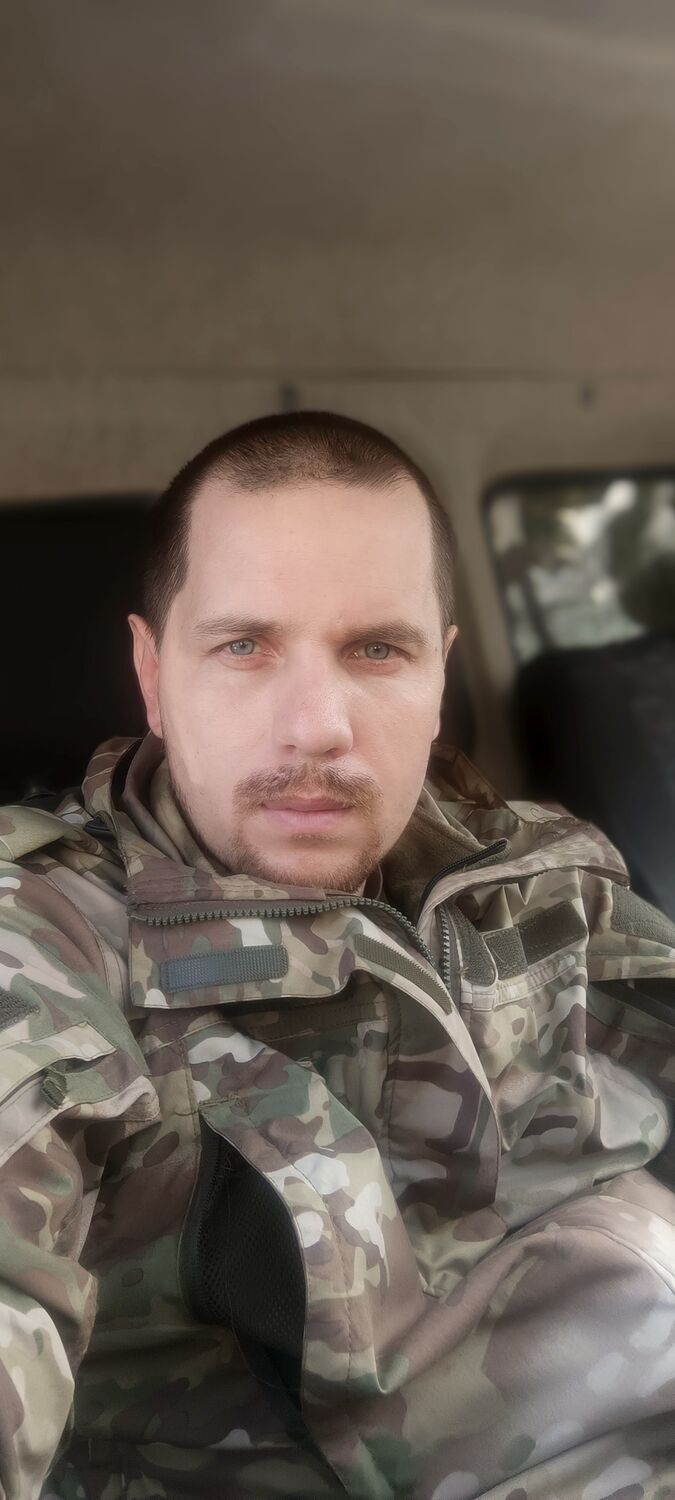  50625911  Aleksandr, 32 ,    --