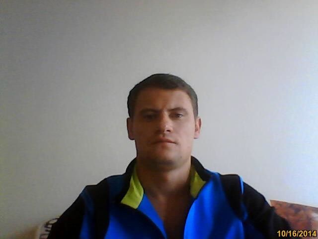  5084941  Vitaly, 47 ,    
