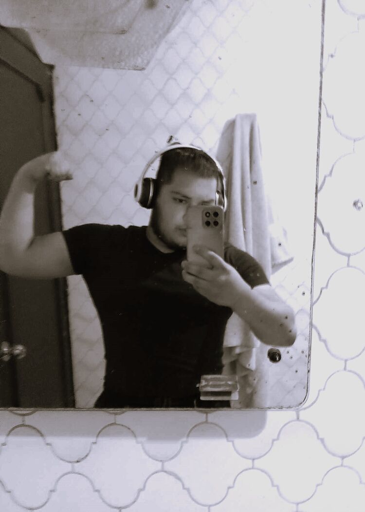  Santa Fe,   Andres Sierr, 24 ,   ,   