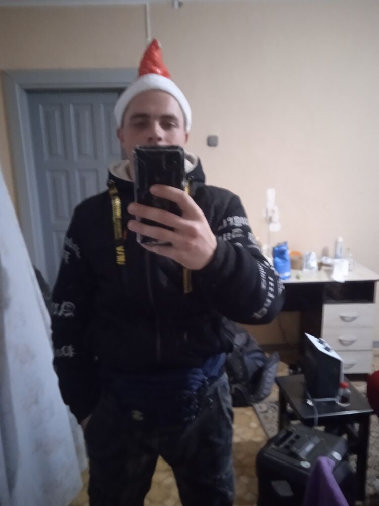  40901031  , 24 ,    
