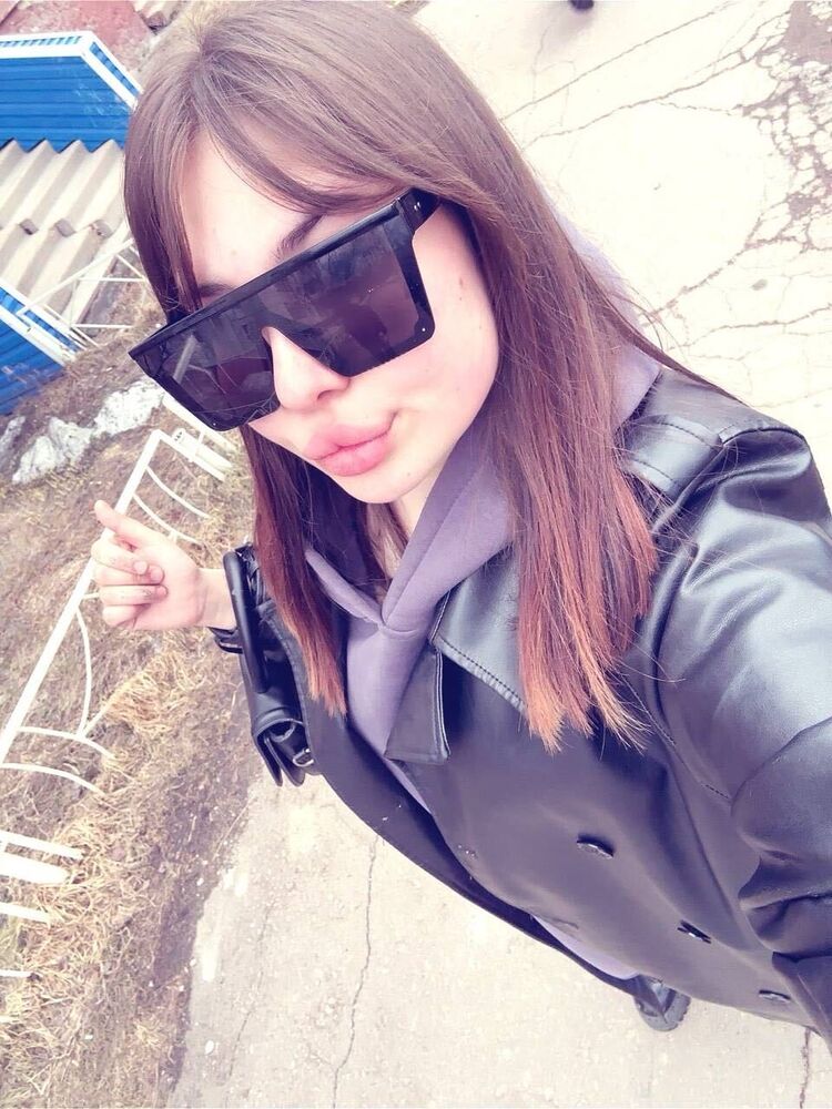  44371491  , 25 ,    -