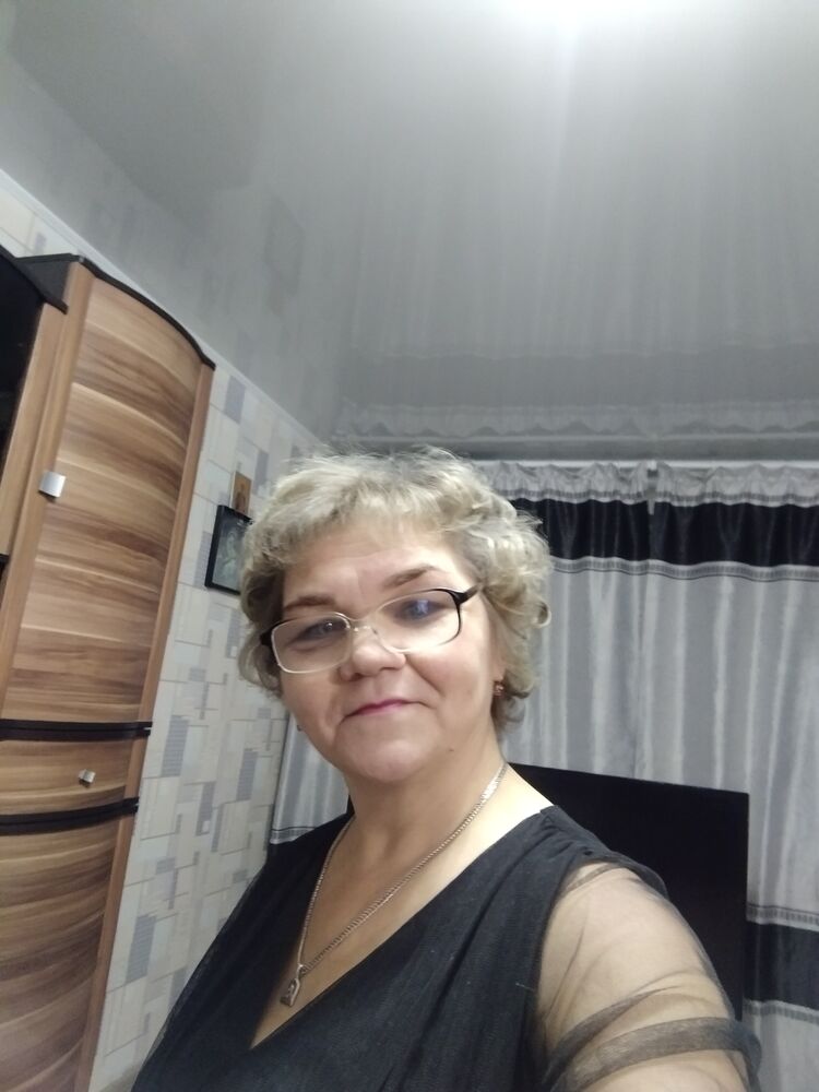  ,   Elena, 58 ,   c , 