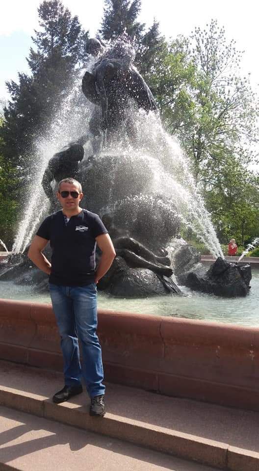  52088141  Dima, 40 ,    