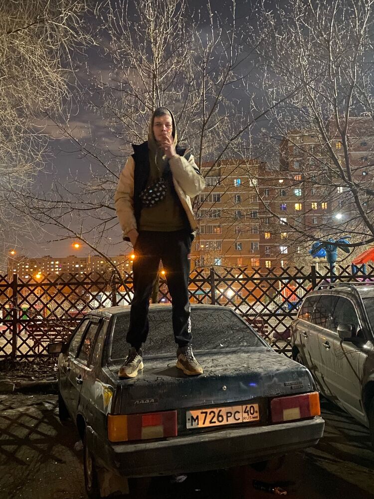  49028671  , 23 ,    
