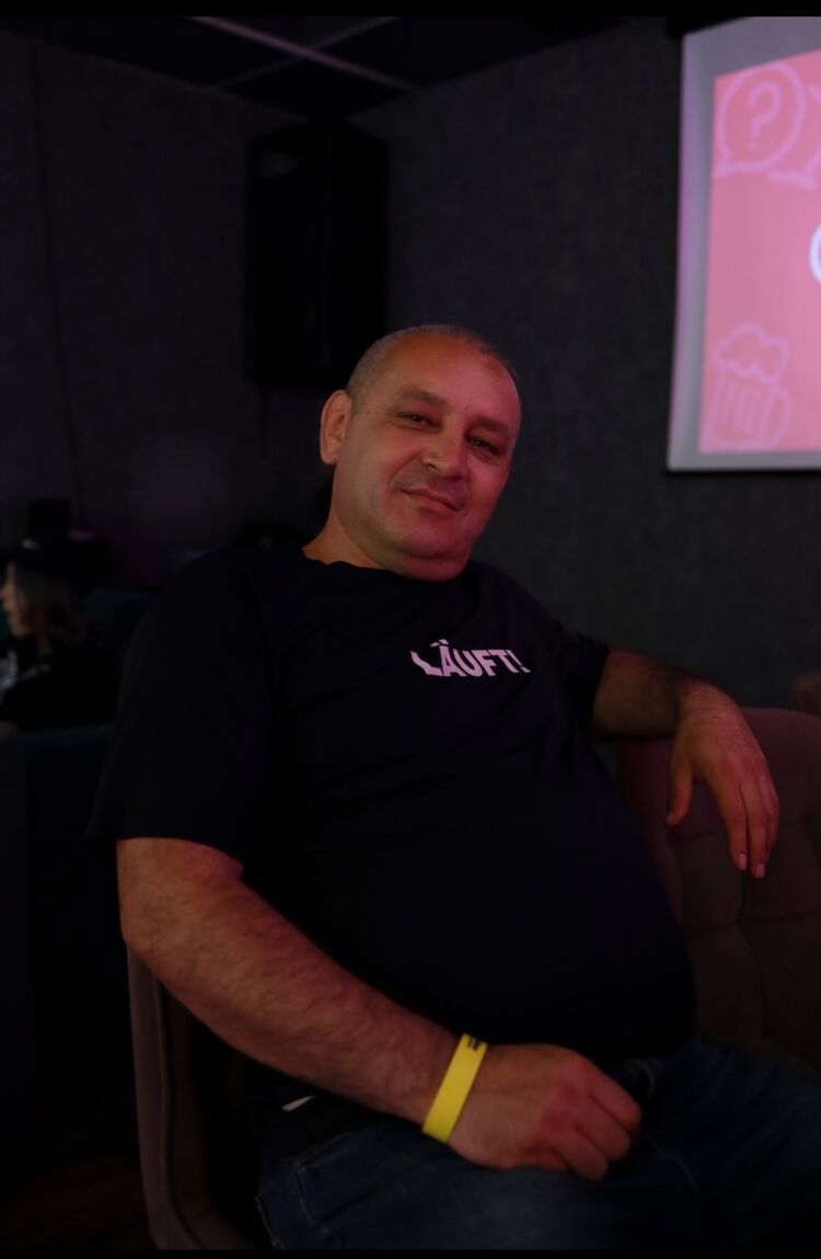  ,   , 44 ,   ,   