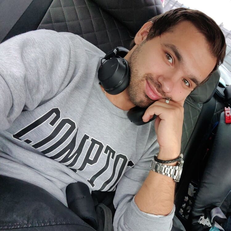  33562581  Andrey, 33 ,    