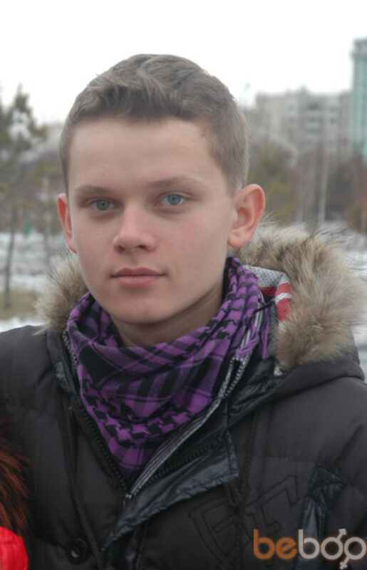  ,   DAmon, 33 ,   