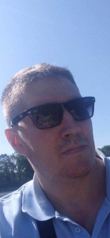  -,   Pavel, 48 ,   ,   