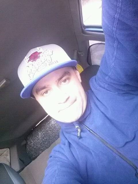  53909871  Alex, 41 ,    