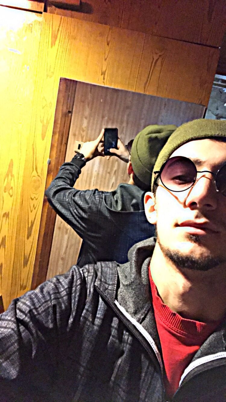  ,   Ruslan, 23 ,   ,   , c , 