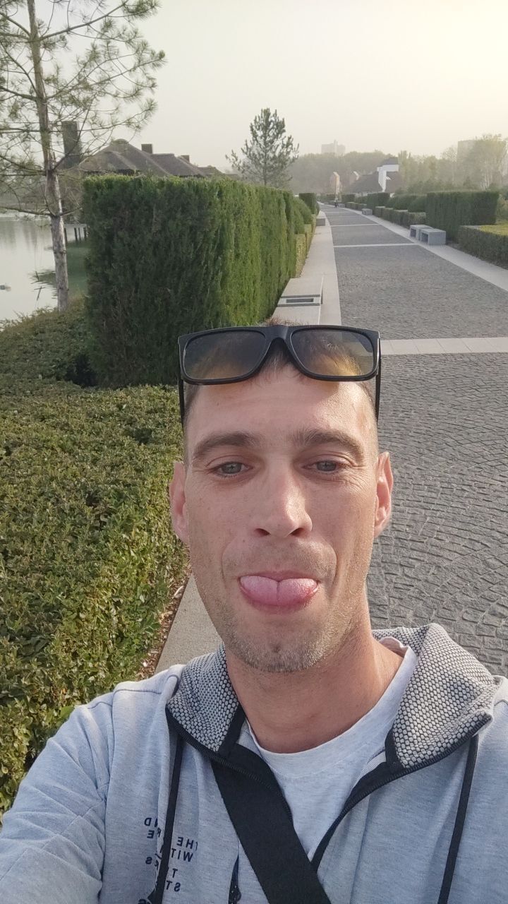  46616681  , 40 ,    