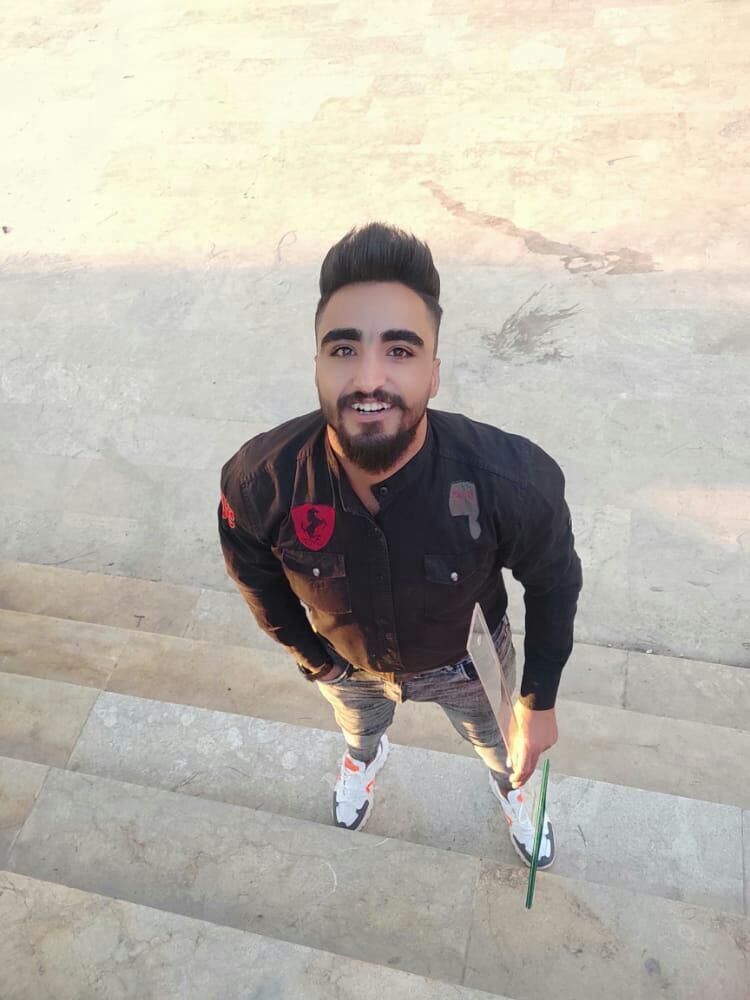  34770141  Jahed, 27 ,    Algiers