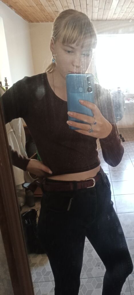  48028261  , 19 ,    