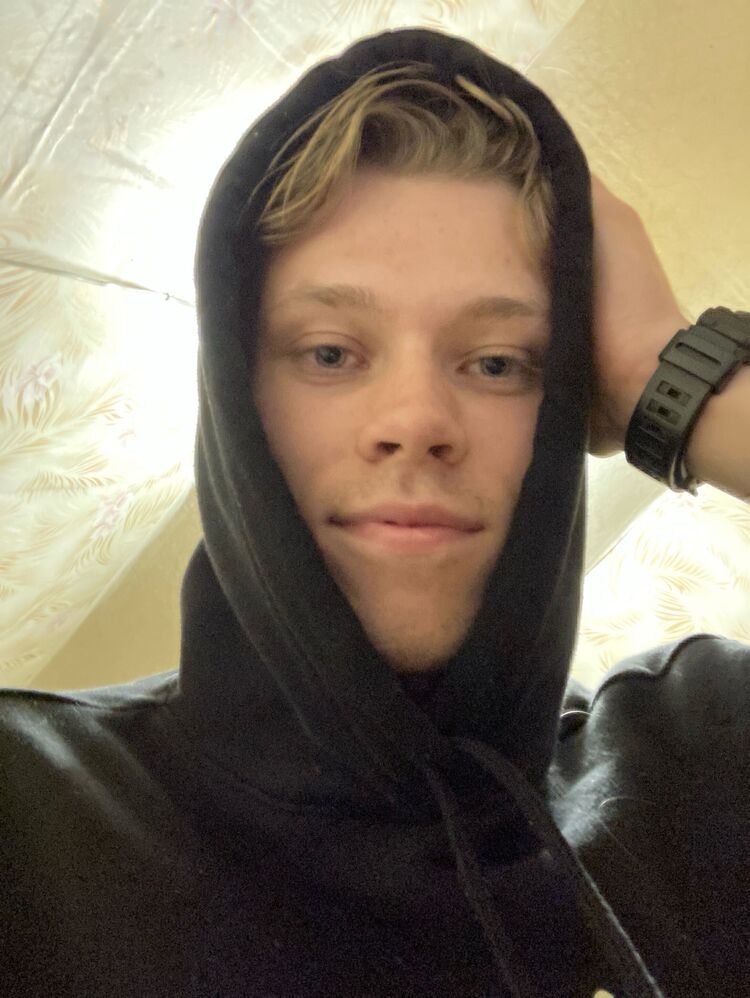  53755711  Alex, 25 ,    