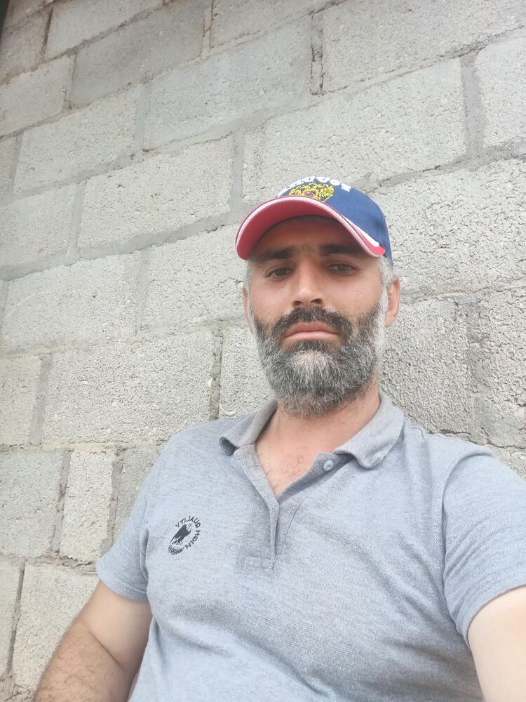  ,   Ysman, 37 ,   ,   , 