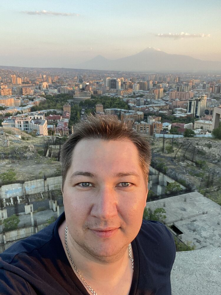  36785661  Andrey, 38 ,    