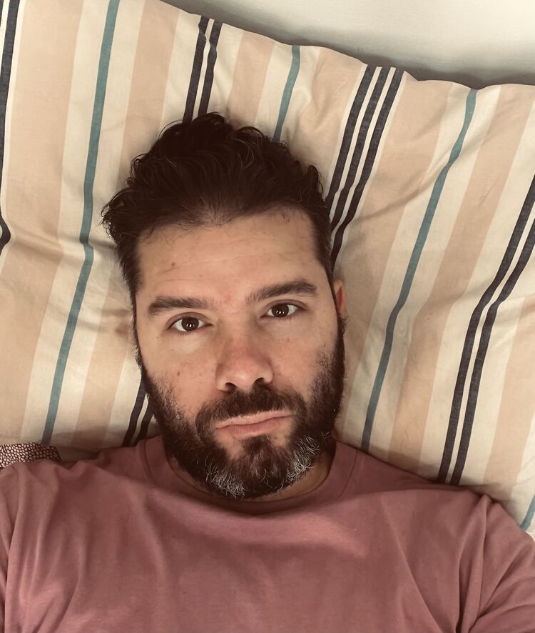  48775501  Petar, 35 ,    -