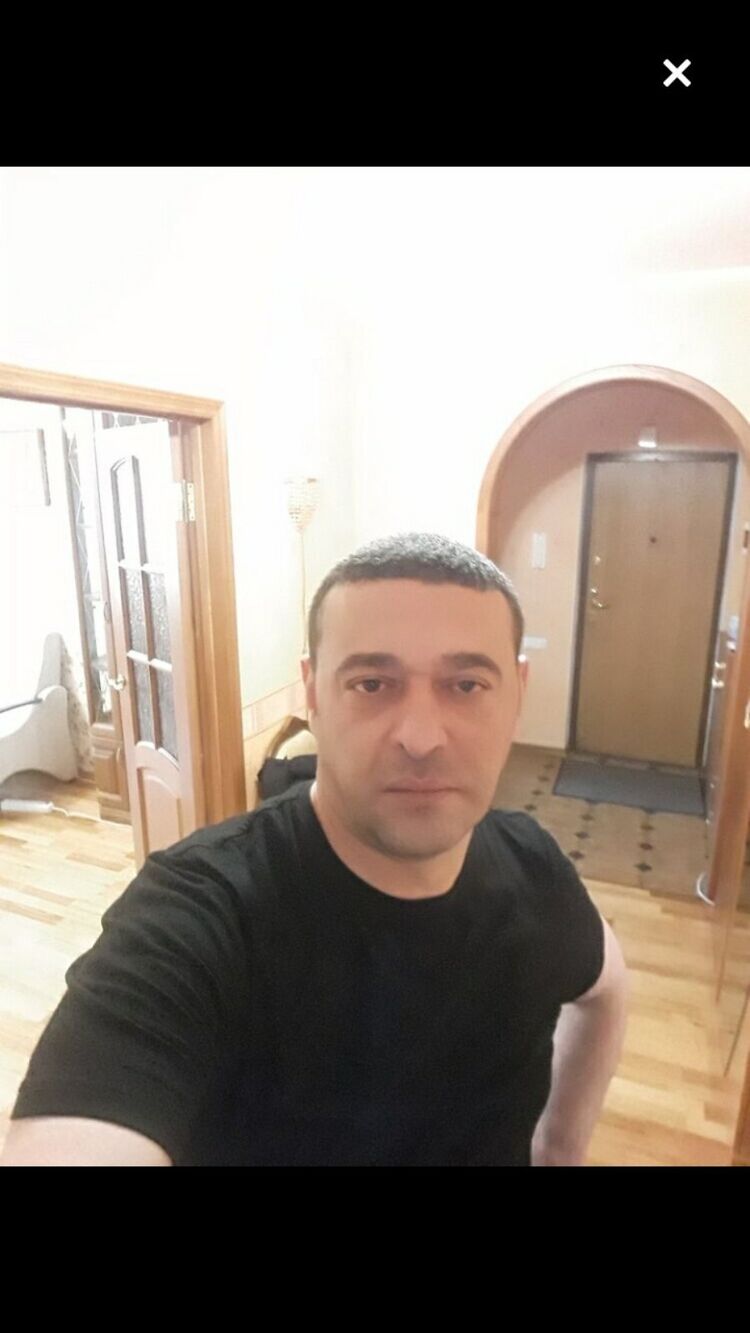  41358001  Pufik, 46 ,    