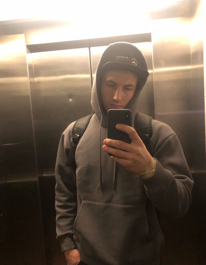  49928801  , 35 ,    