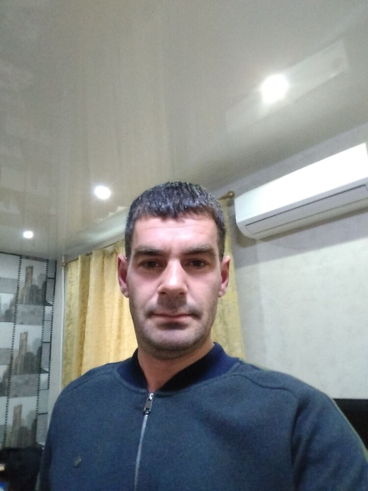  33479261  , 42 ,    