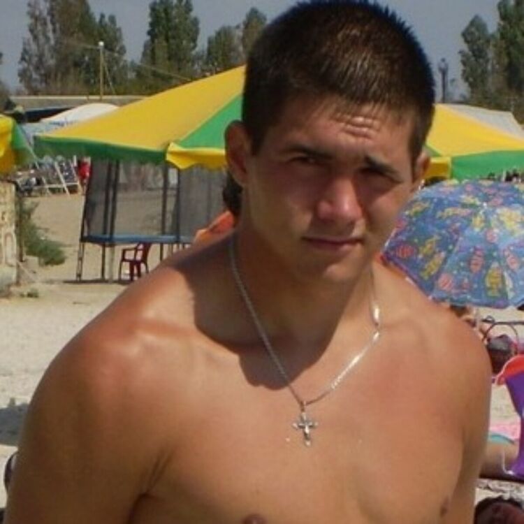  ,   Alex, 36 ,   ,   , c , 