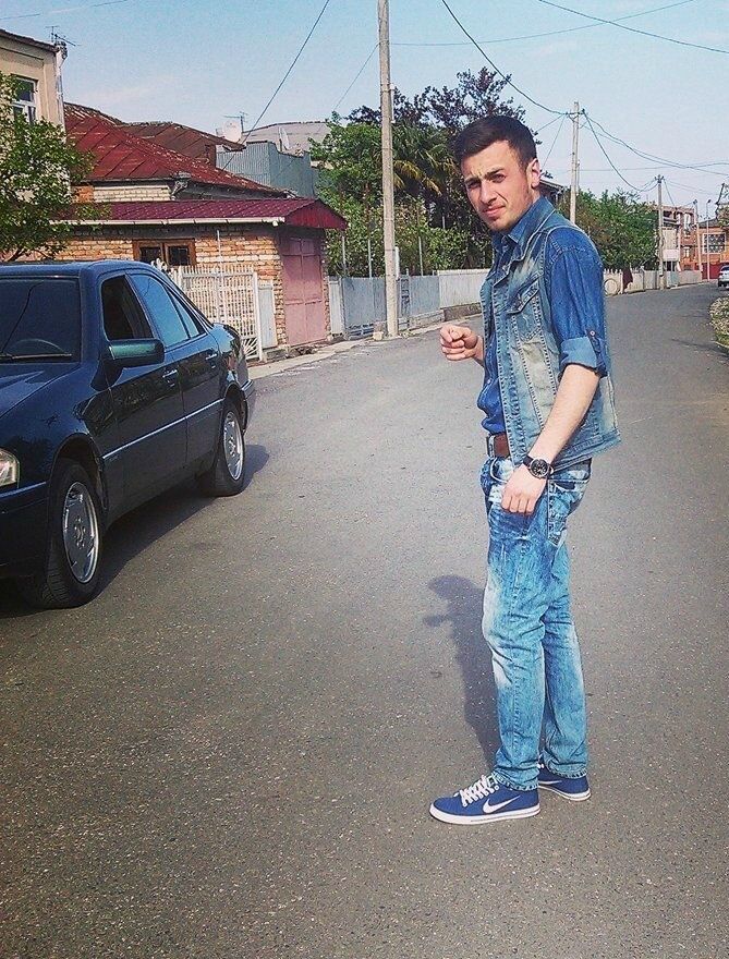 ,   Guka, 30 ,   ,   , c 